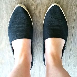 Sanuk Canvus Flats